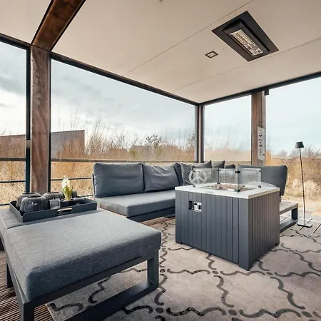 Ultra Luxe Design - 4p - Glazen Terras & Zonneterras - 49 Villa Ouddorp
