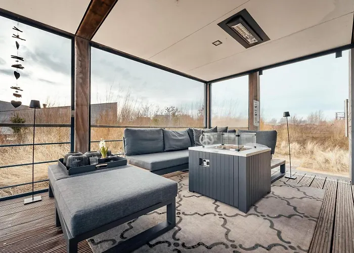 Ultra Luxe Design - 4p - Glazen Terras & Zonneterras - 49 Villa Ouddorp